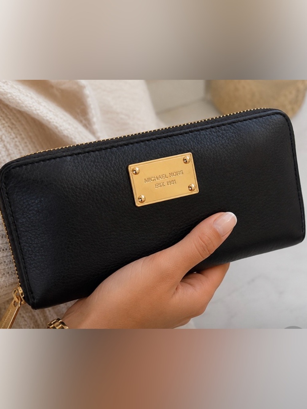 Michael Kors Black Leather Zip Wallet | Gold Plate Logo | Chic & Functional - Picture 1 of 13